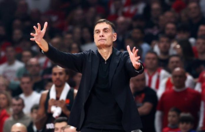 Μπαρτζώκας: «Κάναμε πάρα πολλά λάθη» – Τι είπε για τον Τζάρεντ Μπάτλερ 69276d7a93630.jpeg