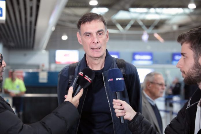 Μπαρτζώκας: Με ευχαριστεί η εμπιστοσύνη των αδελφών Αγγελόπουλων (video) 6925bcb2d452e.jpeg