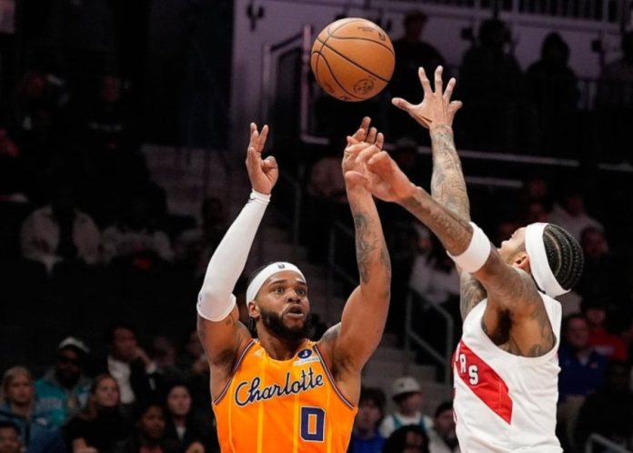 Τέλος στο σερί των Ράπτορς έβαλαν οι Χόρνετς – Επιστροφή στις νίκες για Πίστονς (vids) 692bf542901d9.jpeg