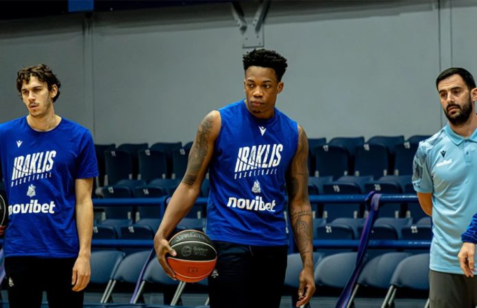 Έντλερ Ντέιβις: «Να συνεισφέρω στην ομάδα όσα περισσότερα μπορώ για να κερδίζουμε» 692db05b8bfe4.jpeg