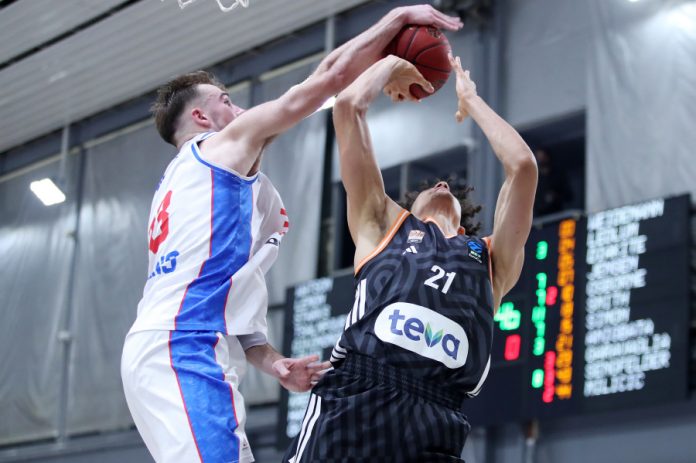 Βαριά ήττα ο Πανιώνιος, 94 69 από την Ουλμ στη Γλυφάδα 69430788ec4e7.jpeg