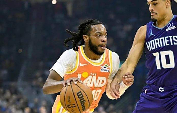 “Βροχή” τριπόντων στο 139 132 του Κλίβελαντ επί της Σάρλοτ (vid) 694a47c65cf54.jpeg