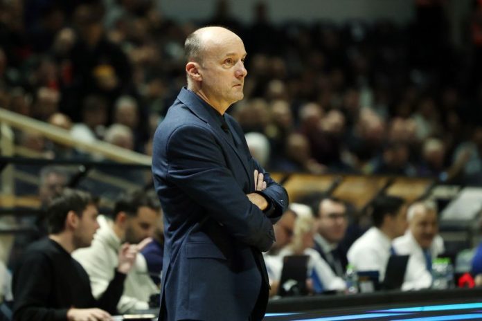 “Είχαμε άγχος” παραδέχτηκε κι ο Γιούρι Ζντοβτς 6939eca9aa6ab.jpeg