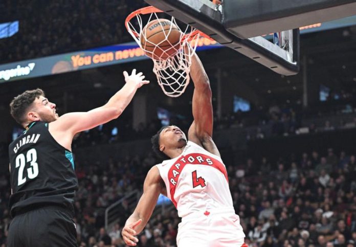 Επέστρεψαν στις νίκες οι Ράπτορς 121 118 τους Μπλέιζερς (vid) 692ff452cc1b2.jpeg