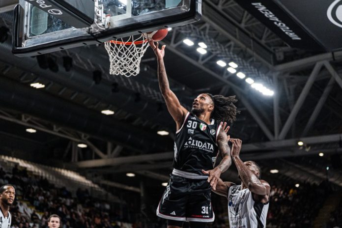 Ιταλία: Άνετη νίκη η Βίρτους, “διπλό” για τη Βαρέζε του Καστρίτη 69372a07c80a9.jpeg