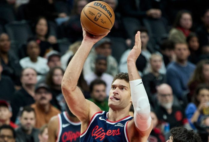 Με 9 τρίποντα του Λόπεζ οι Κλίπερς 119 103 τους Μπλέιζερς, το Φίνιξ 115 108 στη Νέα Ορλεάνη (vids) 694f9852476ef.jpeg