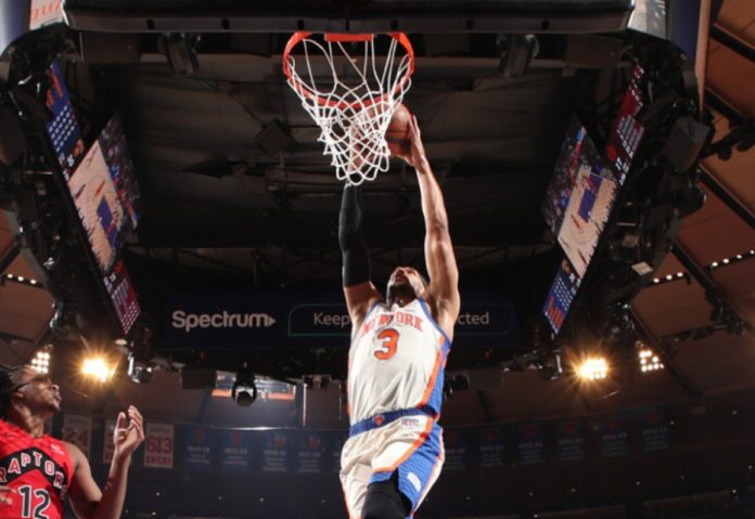 Με “κάστρο” το msg οι Νικς 116 94 προσπέρασαν τους Ράπτορς (video) 692d5c365bf98.jpeg