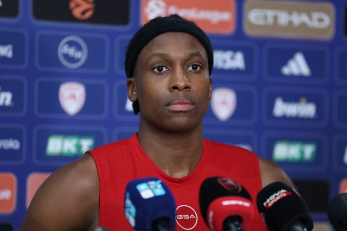 Νιλικίνα: «Χρειαζόμαστε τη νίκη κόντρα στη Βιλερμπάν» 6943efd8077bd.jpeg