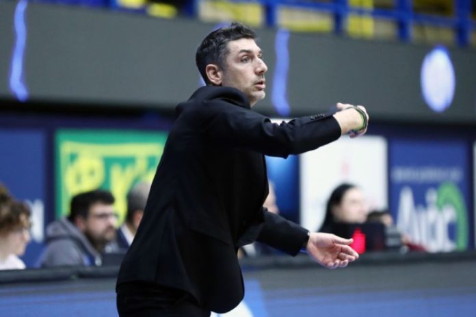 Ξανθόπουλος: «Πολύ σημαντική νίκη, συγχαρητήρια για άλλη μια φορά στα παιδιά» 69431245c3816.jpeg