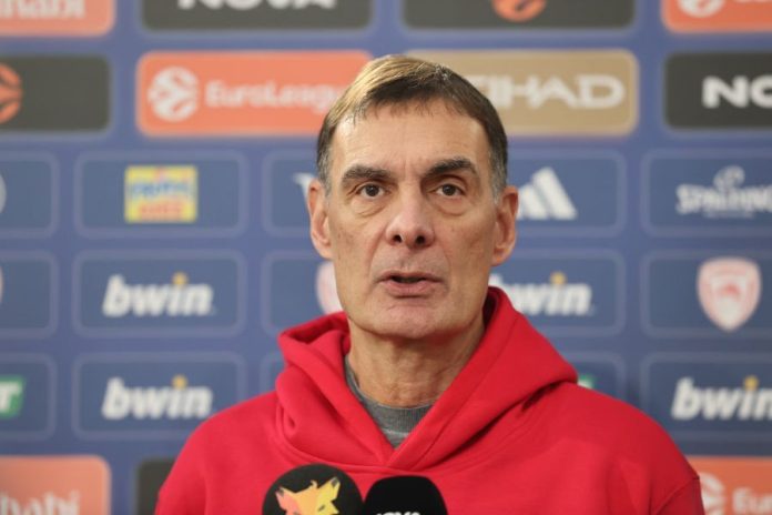 Ολυμπιακός: Χωρίς Μόρις, ΜακΚίσικ και Γουόρντ με Βαλένθια – Τι είπε ο Μπαρτζώκας 693ff0a94bd1a.jpeg