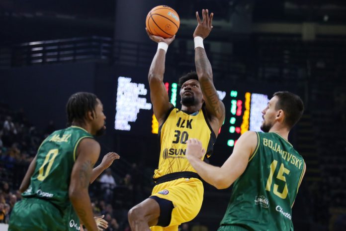 Πρώτη η ΑΕΚ, 99 88 τη Λέβιτσε στην παράταση (gallery) 6939cd7233bf0.jpeg