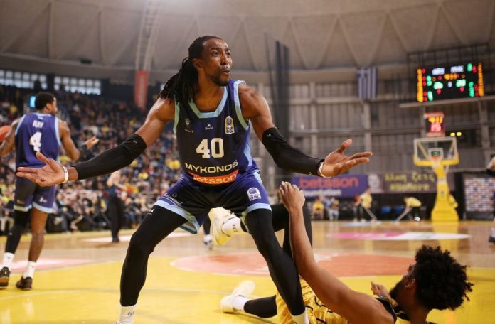 Τέλος από τη Μύκονο ο Τζέρεμι Έβανς 6933e9502a6a3.jpeg