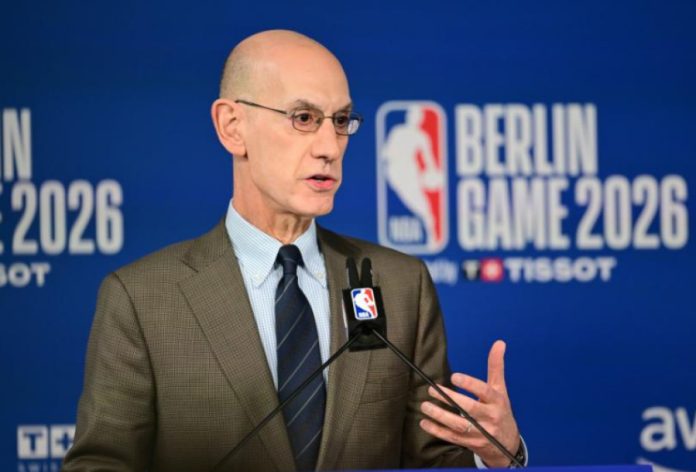 Άνταμ Σίλβερ: «Έχουμε επαφές με την Παρί Σεν Ζερμέν για το nba europe» 696bfb210cc9f.jpeg