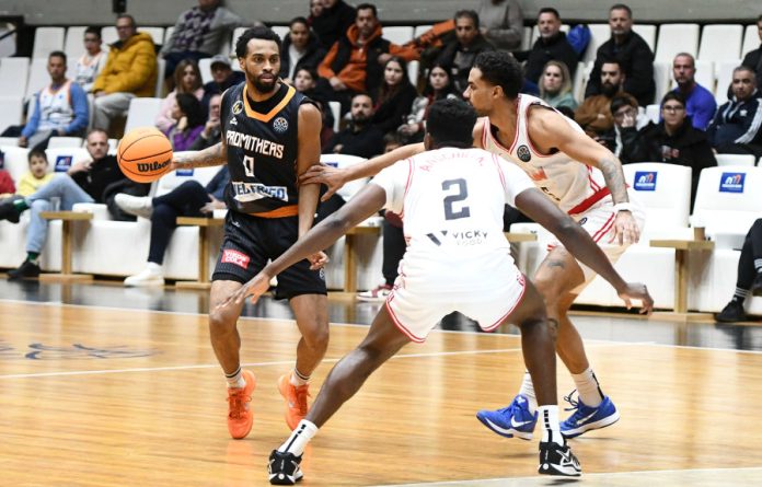 Αποκλεισμός για Προμηθέα, 92 82 από τη Σαλόν 69601dd5ab341.jpeg