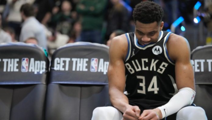 Από 4 έως 6 εβδομάδες εκτός θα μείνει ο Αντετοκούνμπο! (vid) 697477d72ee5c.jpeg