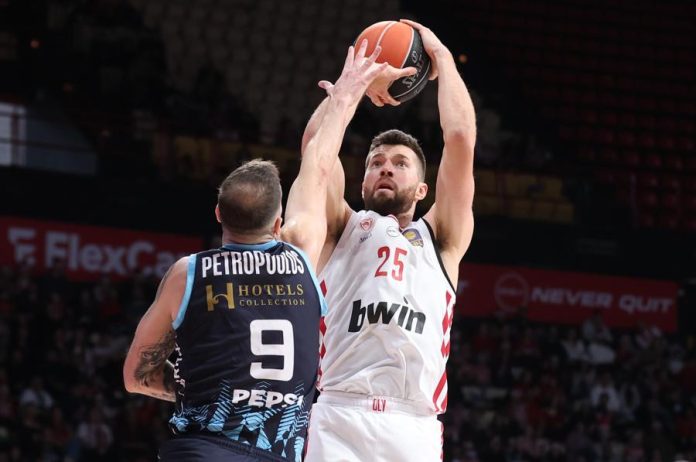 Κολοσσός Ολυμπιακός και Παναθηναϊκός Μαρούσι σήμερα στην gbl 6975de6adb9e0.jpeg