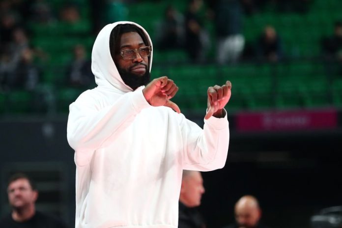 Λεσόρ: “Ούτε εγώ μπορώ να πώ πότε θα επιστρέψω, σταματήστε τα ψέματα” (pic) 69736591eb4a4.jpeg