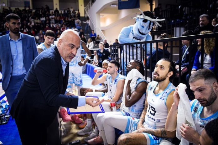 Λυκογιάννης: «Ενοχλεί όταν παίζουμε σκληρά;» (vid) 6976333ad9ba3.jpeg