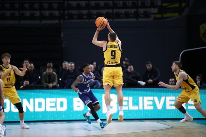 Με σούπερ Λεκαβίτσιους και 35 14 στο 4o δεκάλεπτο η ΑΕΚ, 88 73 την Καρδίτσα 697121767d45e.jpeg