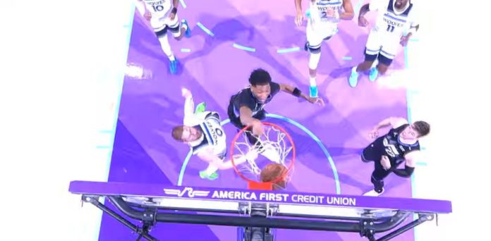 Με poster Έις Μπέιλι η κορυφή του Τop 10 (video) 69708dd855715.jpeg