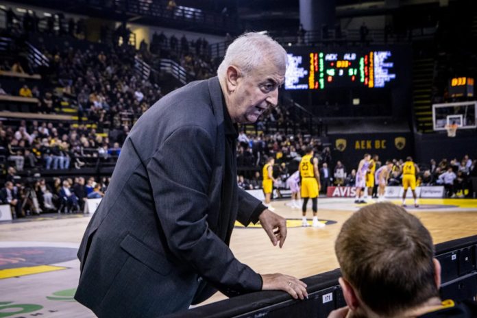 Σάκοτα: «Ο Κολοσσός αξίζει το σεβασμό μας» – Καράμπελας: «Θα χρειαστεί συγκέντρωση για 40 λεπτά» 697cca744d31f.jpeg