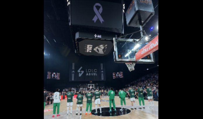 Τιμήθηκε η μνήμη των αδικοχαμένων φίλων του ΠΑΟΚ πριν από το Βιλερμπάν Παναθηναϊκός (vid) 697d1444978f3.jpeg