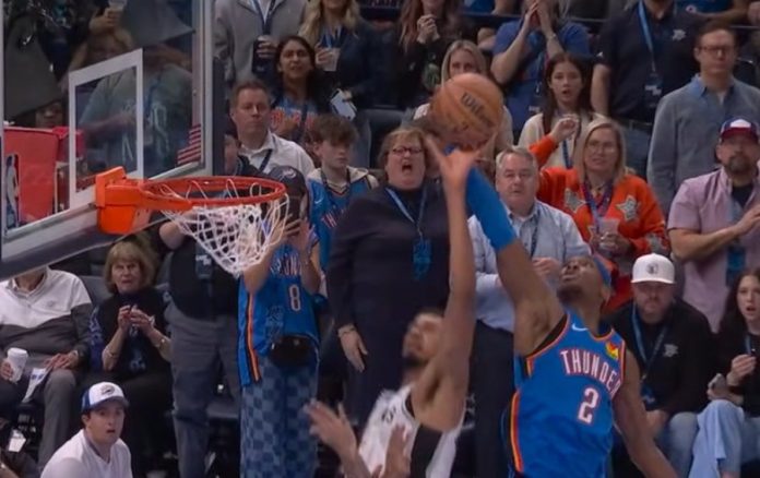 Το stop του sga στον Γουεμπανιάμα στην κορυφή του top 10 (video) 696768661cef2.jpeg