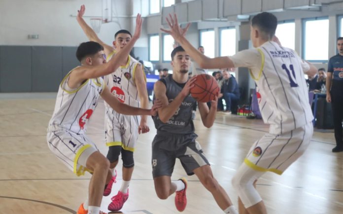 gen a stars: Έκανε το 6/6 η ΔΕΚΑ, ο Άρης 94 64 τον Αστέρα Καβάλας 6963bdbc9607a.jpeg