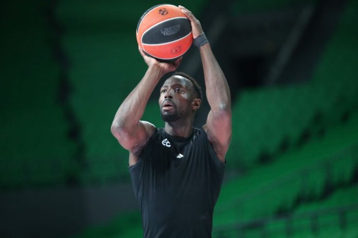 Γκραντ: Αδελφός για μια ζωή ο Ταϊρίκ Τζόουνς 699f11b1f32f7.jpeg