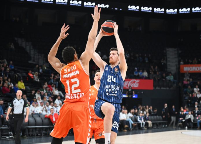 Επιτέλους νίκη η Εφές, 107 90 τη Βαλένθια του τρομερού Ρόβερς 69824fb524e47.jpeg