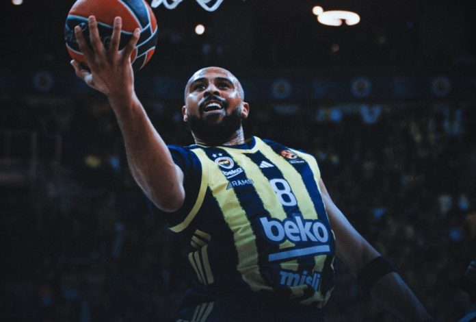 Η Φενέρμπαχτσε 81 78 την Παρτιζάν με ρεκόρ Χόρτον Τάκερ Ο Τζόουνς επέστρεψε και αστόχησε στην εκπνοή 699f5b1ad3d69.jpeg