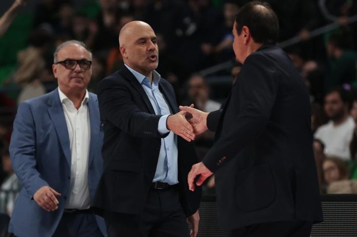 Λυκογιάννης: «Τεράστια νίκη για τον Κολοσσό, κάναμε το τέλειο παιχνίδι» – Τι είπε ο Νίκολς (vids) 6992021bee769.jpeg