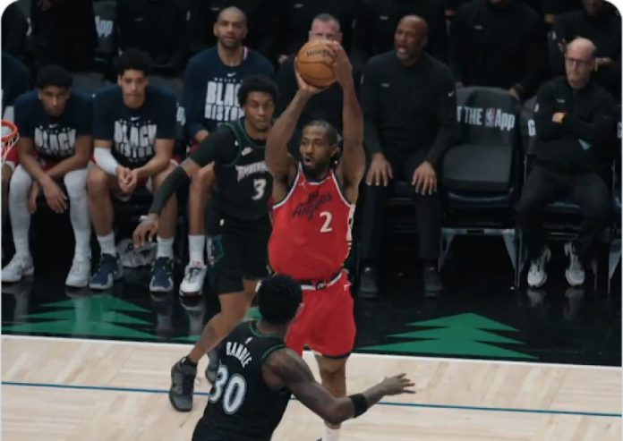 Με 41 πόντους του Λέοναρντ οι Κλίπερς 115 96 στη Μινεσότα – Οι Ράπτορς 122 104 τους Πέισερς 69891bce2b44f.jpeg