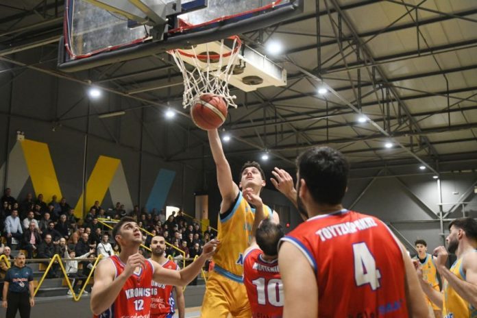 Μεγάλες νίκες Γλαύκου και Ελευθερούπολης υποχρέωσαν σε δεύτερη ήττα Κρόνο και Κομοτηνή (pics) 69a3302dd5a95.jpeg