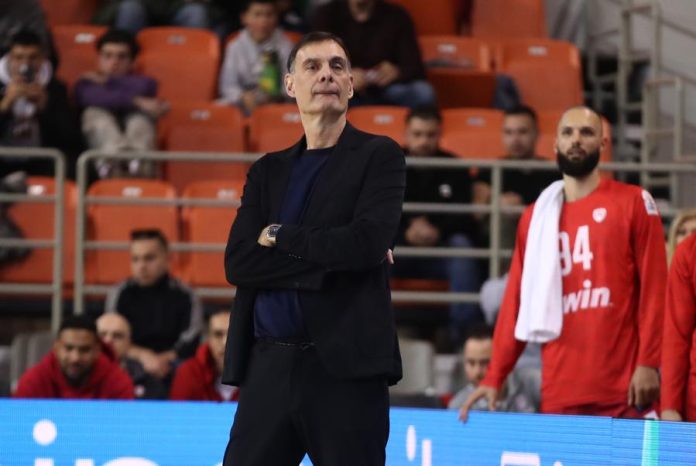 Μπαρτζώκας: «Ελπίζω να έχουμε τουλάχιστον δύο σέντερ στον τελικό» – Τι είπαν Παπανικολάου και Χολ 6997483387dfc.jpeg