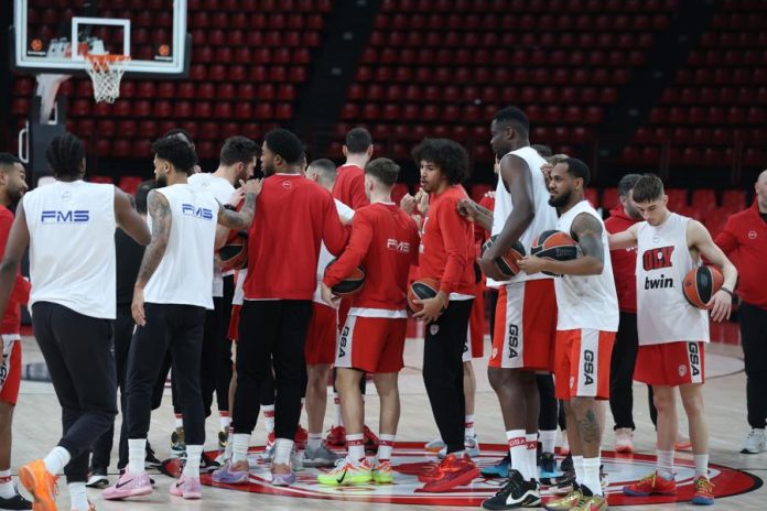 Ολυμπιακός: Προπονήθηκαν Παπανικολάου Νιλικίνα, σήμερα ο Μόρις 698c67e525ac5.jpeg