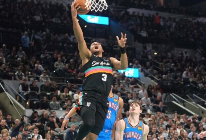 Τέταρτη νίκη του Σαν Αντόνιο 116 106 επί της Οκλαχόμα Σίτι (vid) 69843f6a2db59.jpeg