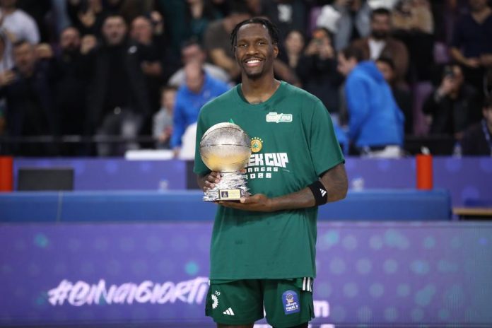 Χέις Ντέιβις: «Προσπαθώ να βρω τον ρυθμό μου» – Τα highlights του mvp του τελικού (vid) 699a2ad94cba0.jpeg