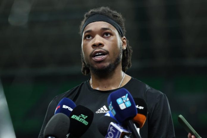 Χολμς: Δεν είναι ίδιοι οι κανόνες σε ολους τους αγώνες 698dedbb78d7e.jpeg