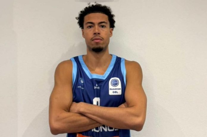 Ανακοίνωσε τον Νεοζηλανδό Μοχάβι Κινγκ η Μύκονος 69abec1a9e640.jpeg