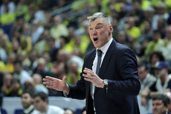 Γιασικεβίτσιους: «Προσοχή στους Ντόρσεϊ και Βεζένκοφ» – Τι είπε ο Χόρτον Τάκερ 69b808e61023b.jpeg