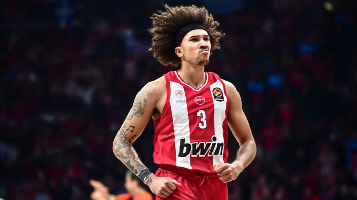 Γουόρντ: «Να συνεχίζουμε να χτίζουμε πάνω στις καλές εμφανίσεις» 69bb00838e2ed.jpeg