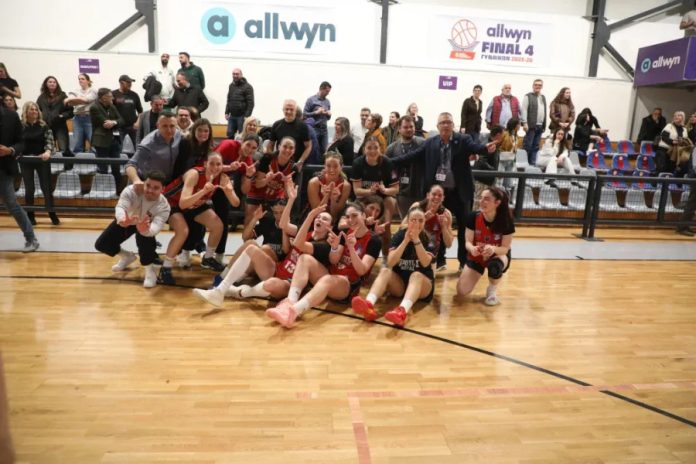 Δεσποτάκης: «Έχω αθλήτριες που είναι μαχήτριες και εκπληκτικά παιδιά» 69c6e81a03836.jpeg