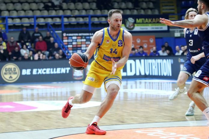 Κακλαμανάκης: «Πρέπει να παίξουμε πολύ καλή άμυνα με τον Πανιώνιο» 69aaef44aae5c.jpeg