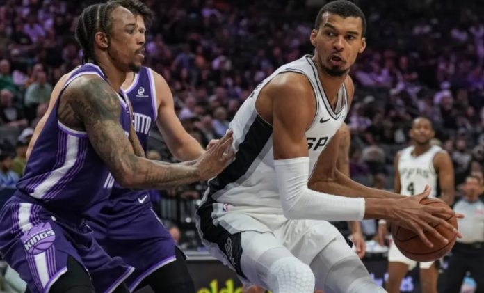 Με 30άρες… από το ημίχρονο Σαν Αντόνιο και Ντένβερ (vids) 69ba575530454.jpeg