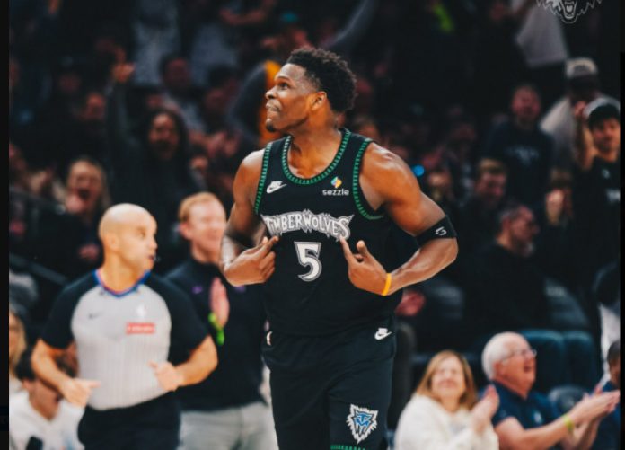 Με 41 πόντους του Έντουαρντς, οι Τίμπεργουλβς 117 110 τους Γκρίζλις (vids) 69a7e2497ef21.jpeg