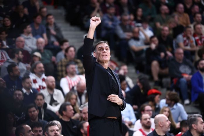 Μπαρτζώκας: Ευγνώμων σε παίκτες και φιλάθλους 69b09e768864d.jpeg