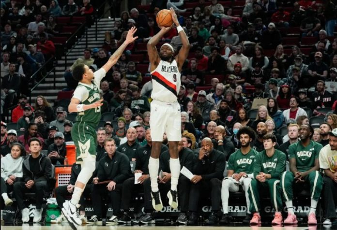 Νέα συντριβή Μπακς στο Πόρτλαντ, “κλείδωσε” η δεκάδα post season στη Δύση (vids) 69c4edd242613.jpeg