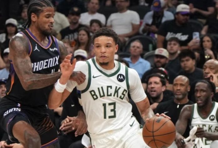 Οι Μπακς 108 105 στο Φίνιξ με Ρόλινς Κούζμα! (vid) 69bf9d82888fc.jpeg