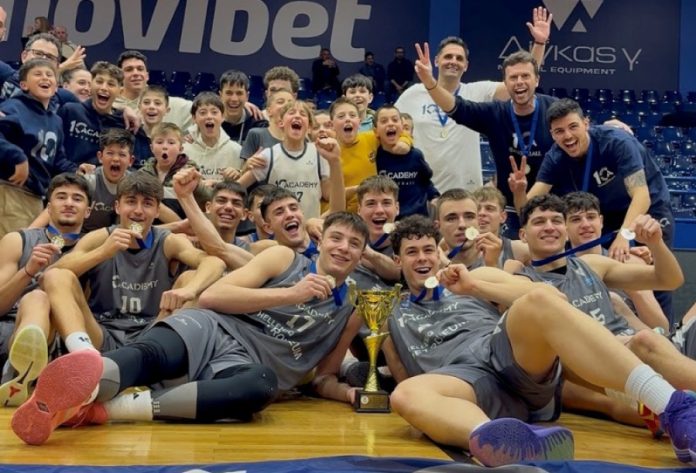 Πρωταθλήτρια Εφήβων ΕΚΑΣΘ η ΔΕΚΑ με 72 69 στον τελικό τον Άρη (pics) 69c25ff59dba6.jpeg